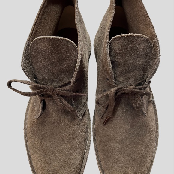 Clarks Chukka Boots size M 81/2